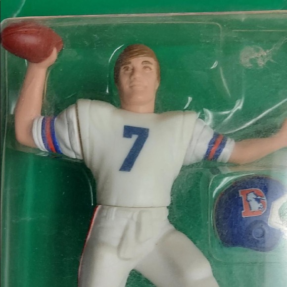 John Elway figure good condition - Picture 4 of 6
